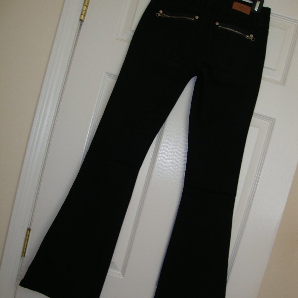 NWOT Black Flare Jeans Zipper Pockets